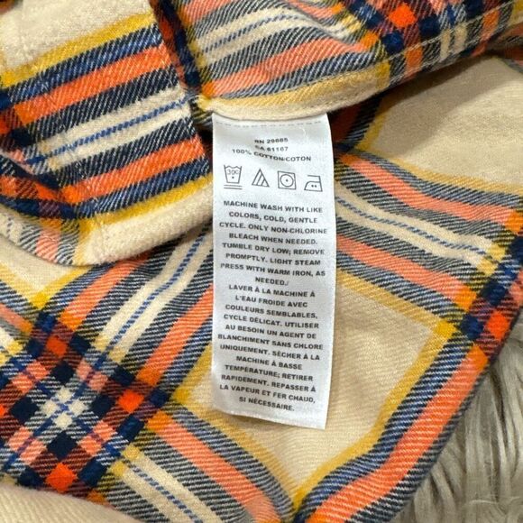 Pendleton flannel button down shirt size medium - Picture 5 of 5